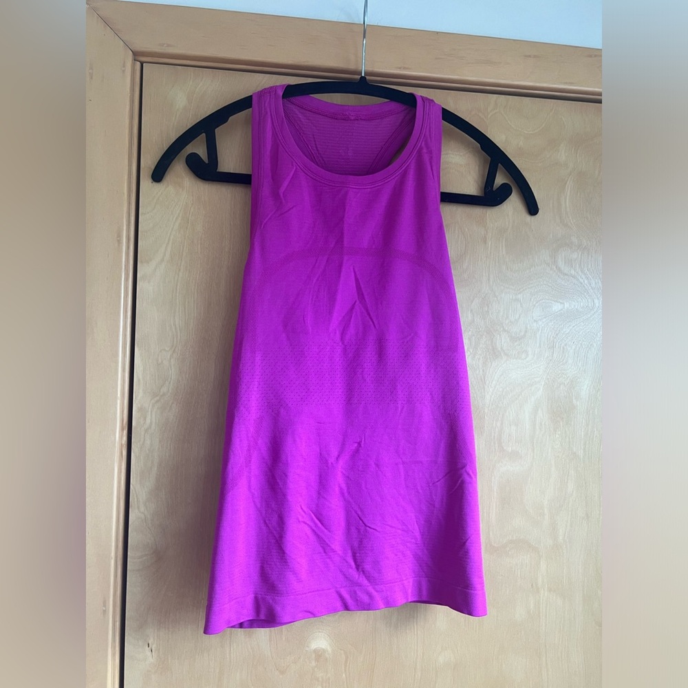 Swiftly Tech High-Neck Tank Top 2.0 *Race Length
